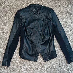 Xxs BEBE LEATHER jacket